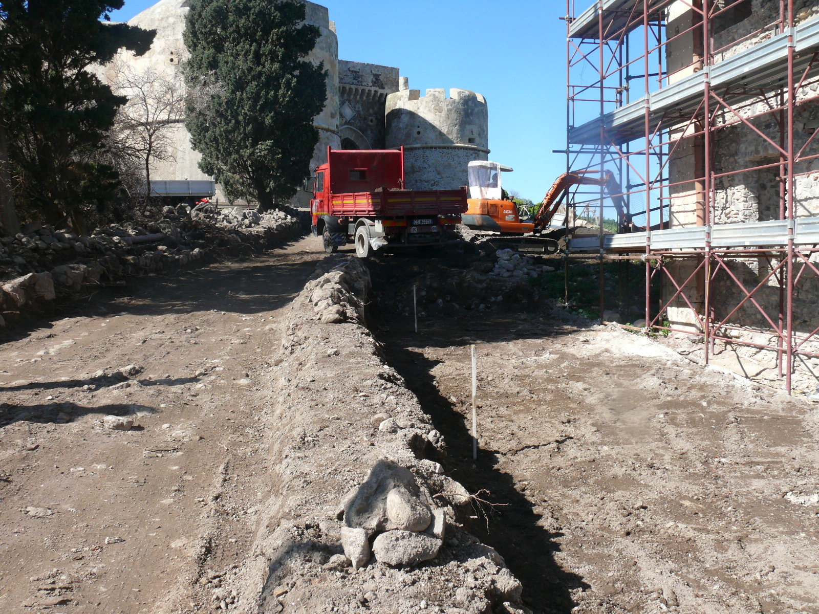 STRADA INTERNA_051